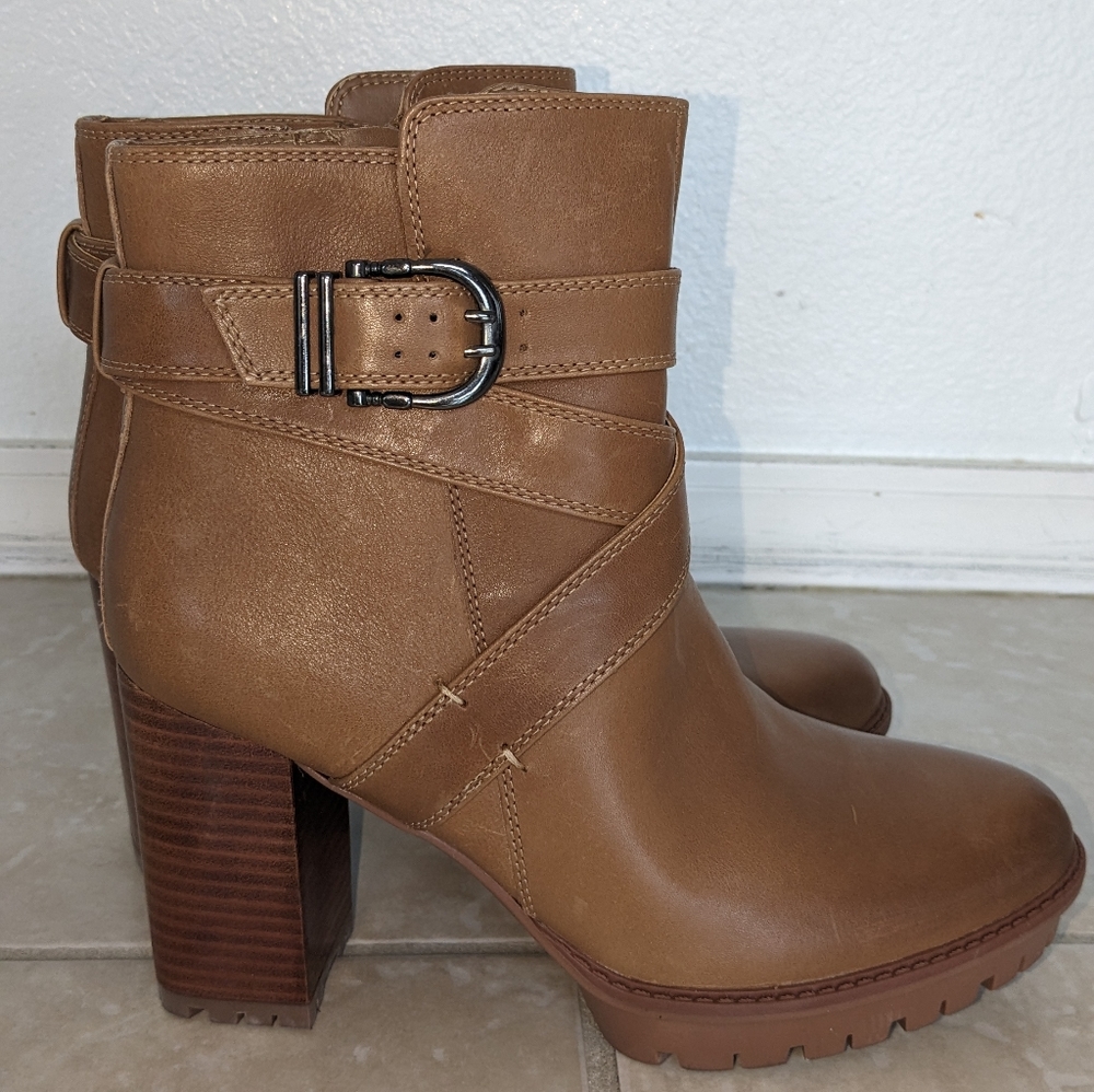 Naturalizer Lyra Bootie